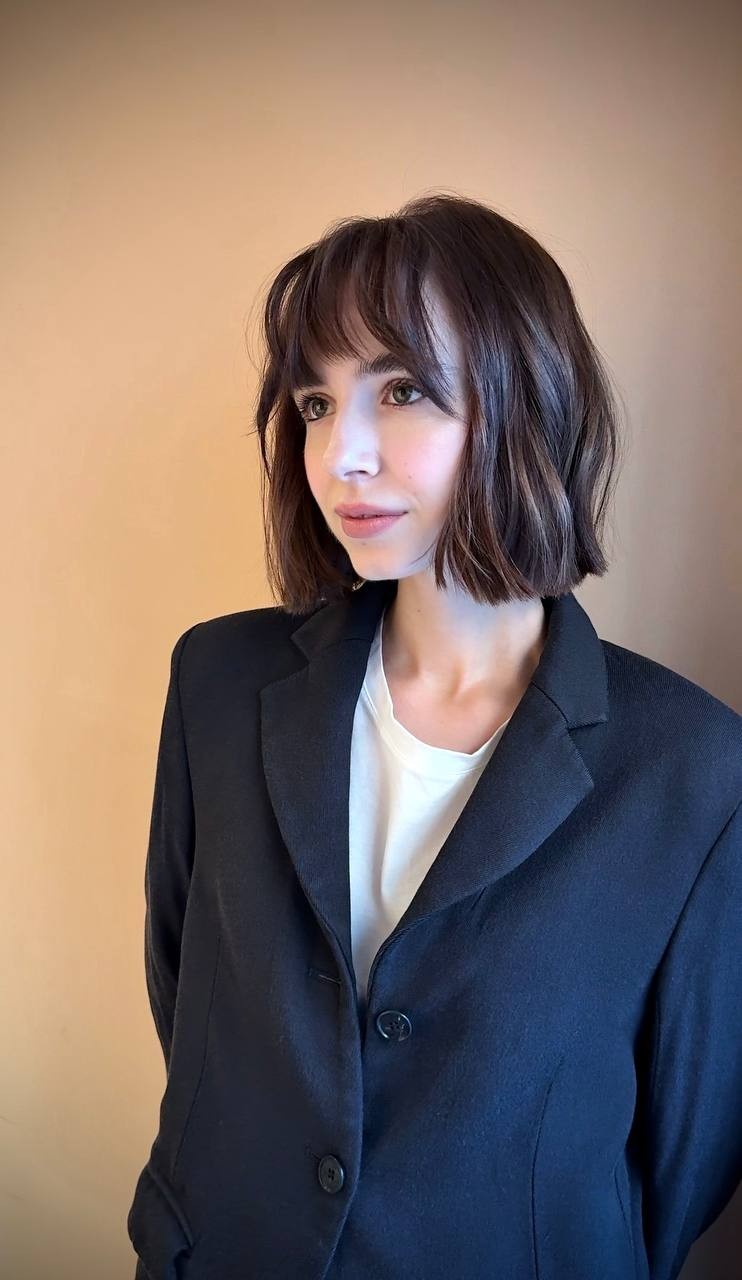 Короткое каре с чёлкой. Работа Екатерины Шкилевой